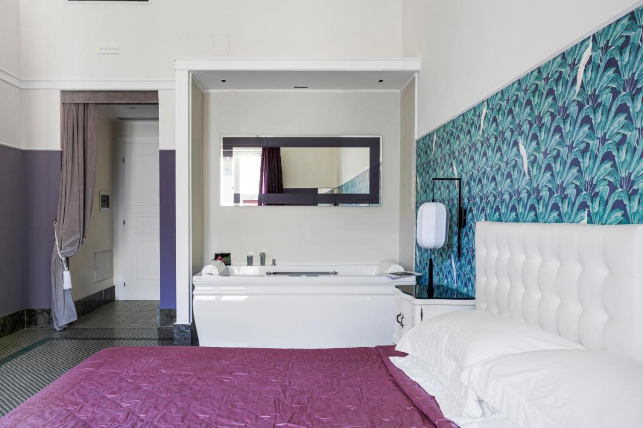 มันโซนี46- ออสปิตาลิต ซิชิเลียนา Bed & Breakfast มิลาซโซ ภายนอก รูปภาพ