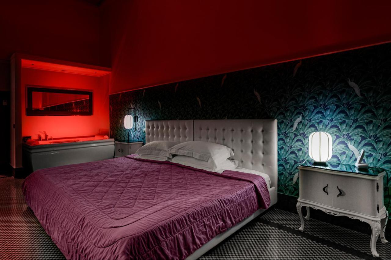 มันโซนี46- ออสปิตาลิต ซิชิเลียนา Bed & Breakfast มิลาซโซ ภายนอก รูปภาพ