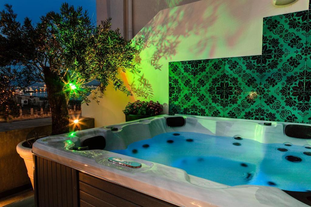 มันโซนี46- ออสปิตาลิต ซิชิเลียนา Bed & Breakfast มิลาซโซ ห้อง รูปภาพ